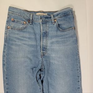 Levi’s Premium Women's High Rise Ribcage Cropped Flare Denim Jeans Sz 29x26Big E